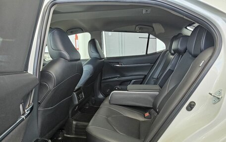 Toyota Camry, 2020 год, 3 399 000 рублей, 18 фотография