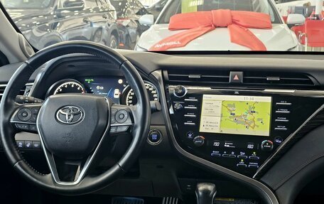 Toyota Camry, 2020 год, 3 399 000 рублей, 24 фотография