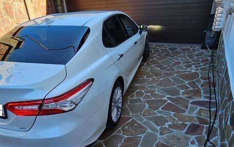 Toyota Camry, 2019 год, 3 000 000 рублей, 5 фотография