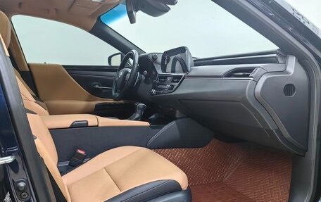 Lexus ES VII, 2021 год, 3 836 000 рублей, 15 фотография