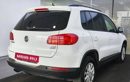 Volkswagen Tiguan I, 2015 год, 1 485 000 рублей, 6 фотография