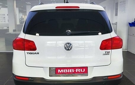 Volkswagen Tiguan I, 2015 год, 1 485 000 рублей, 7 фотография