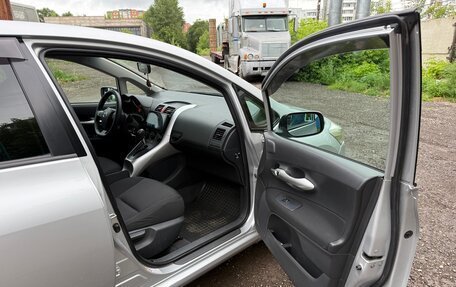 Toyota Auris II, 2011 год, 995 000 рублей, 11 фотография