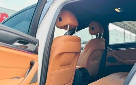 BMW 5 серия, 2021 год, 3 037 000 рублей, 9 фотография