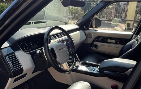 Land Rover Range Rover IV рестайлинг, 2018 год, 9 550 000 рублей, 14 фотография