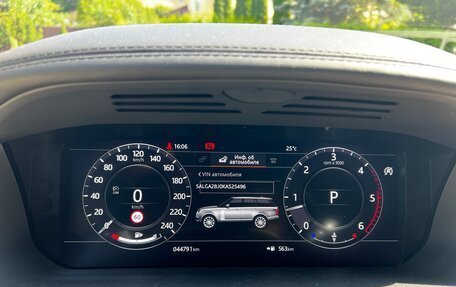 Land Rover Range Rover IV рестайлинг, 2018 год, 9 550 000 рублей, 15 фотография