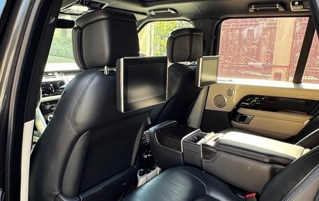 Land Rover Range Rover IV рестайлинг, 2018 год, 9 550 000 рублей, 13 фотография
