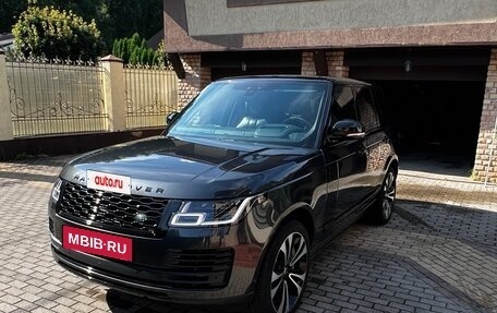 Land Rover Range Rover IV рестайлинг, 2018 год, 9 550 000 рублей, 2 фотография
