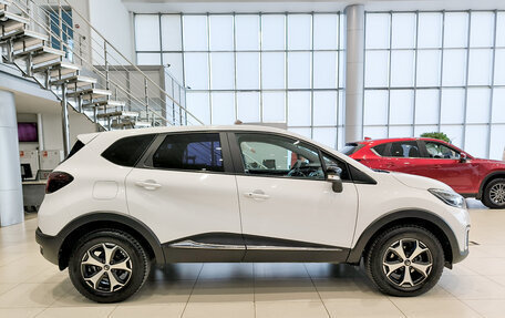 Renault Kaptur I рестайлинг, 2017 год, 1 250 000 рублей, 4 фотография