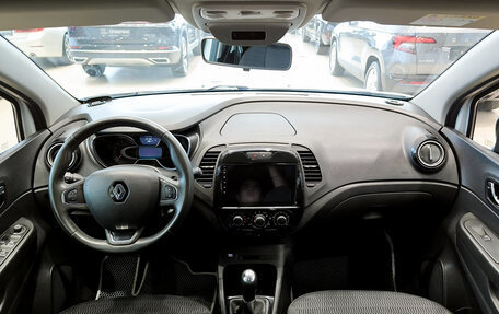 Renault Kaptur I рестайлинг, 2017 год, 1 250 000 рублей, 14 фотография