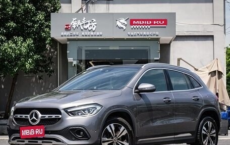 Mercedes-Benz GLA, 2022 год, 2 298 000 рублей, 1 фотография