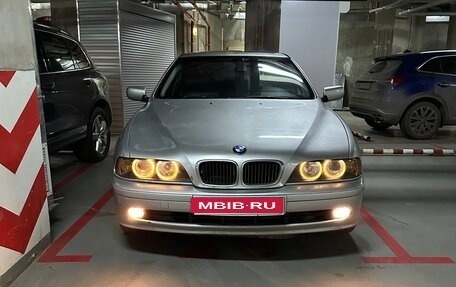 BMW 5 серия, 2001 год, 690 000 рублей, 1 фотография