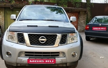 Nissan Pathfinder, 2011 год, 1 199 999 рублей, 2 фотография