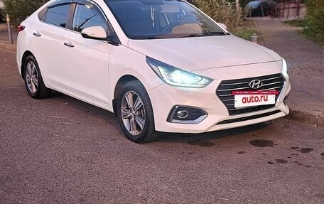 Hyundai Solaris II рестайлинг, 2018 год, 1 450 000 рублей, 3 фотография