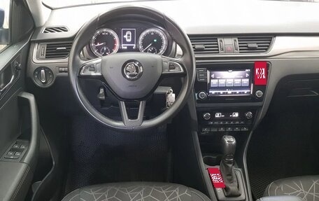 Skoda Rapid I, 2018 год, 1 295 000 рублей, 5 фотография