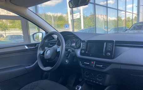 Skoda Rapid II, 2020 год, 1 350 000 рублей, 7 фотография