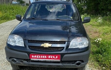Chevrolet Niva I рестайлинг, 2012 год, 395 000 рублей, 3 фотография