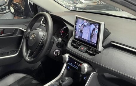 Toyota RAV4, 2022 год, 2 249 682 рублей, 4 фотография