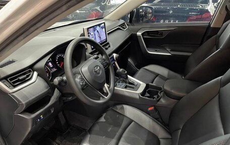 Toyota RAV4, 2022 год, 2 249 682 рублей, 6 фотография