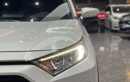 Toyota RAV4, 2022 год, 2 249 682 рублей, 10 фотография
