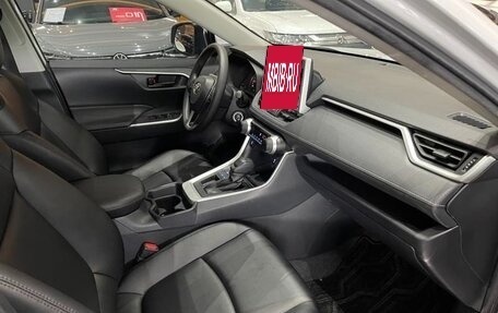 Toyota RAV4, 2022 год, 2 249 682 рублей, 7 фотография