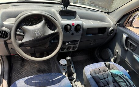 Peugeot Partner II рестайлинг 2, 2006 год, 380 000 рублей, 6 фотография
