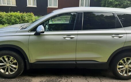 Hyundai Santa Fe IV, 2018 год, 2 115 000 рублей, 5 фотография