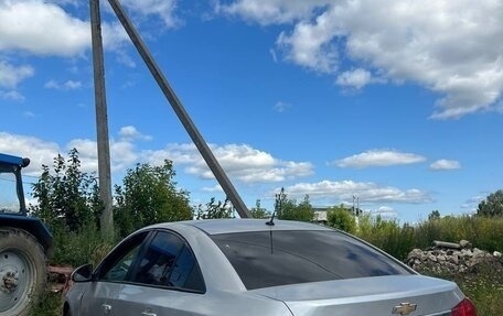 Chevrolet Cruze II, 2010 год, 365 000 рублей, 3 фотография