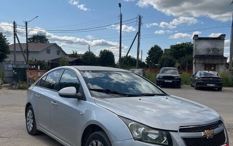 Chevrolet Cruze II, 2010 год, 365 000 рублей, 4 фотография