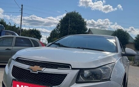 Chevrolet Cruze II, 2010 год, 365 000 рублей, 5 фотография