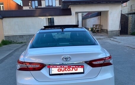 Toyota Camry, 2023 год, 3 750 000 рублей, 5 фотография