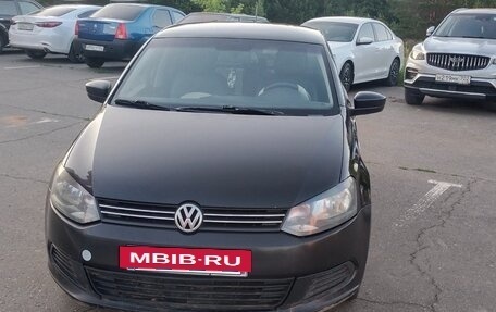 Volkswagen Polo VI (EU Market), 2013 год, 499 000 рублей, 2 фотография