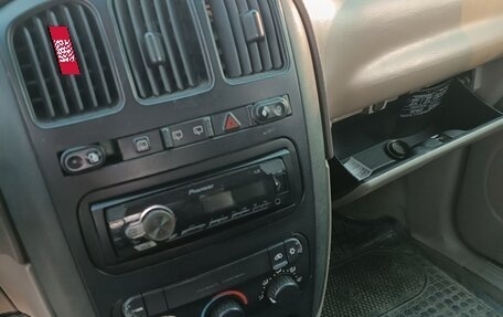 Dodge Caravan IV, 2001 год, 450 000 рублей, 9 фотография
