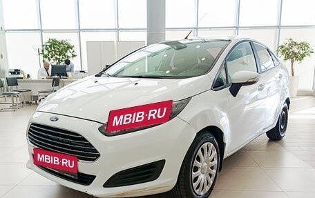 Ford Fiesta, 2015 год, 780 000 рублей, 1 фотография