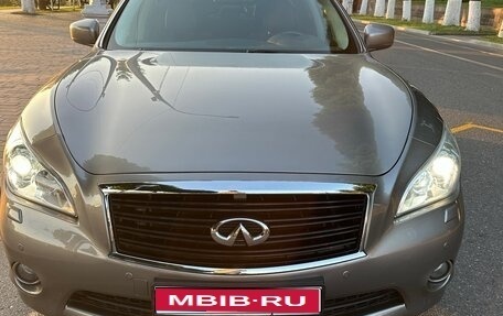 Infiniti M, 2012 год, 1 600 000 рублей, 1 фотография
