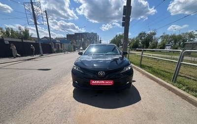 Toyota Camry, 2019 год, 2 500 000 рублей, 1 фотография