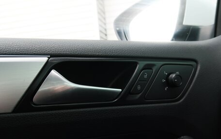 Volkswagen Jetta VI, 2017 год, 1 179 000 рублей, 23 фотография
