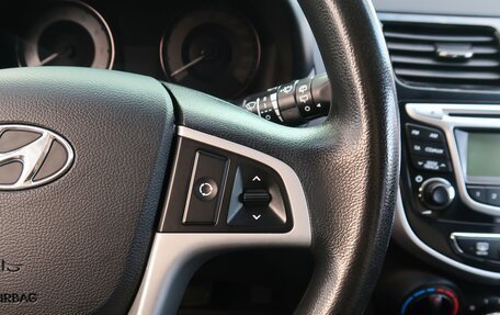 Hyundai Solaris II рестайлинг, 2013 год, 849 000 рублей, 27 фотография