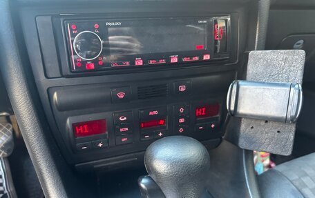 Audi A6, 1998 год, 280 000 рублей, 13 фотография