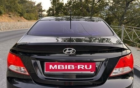 Hyundai Solaris II рестайлинг, 2011 год, 920 000 рублей, 6 фотография