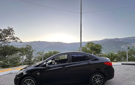 Hyundai Solaris II рестайлинг, 2011 год, 920 000 рублей, 20 фотография
