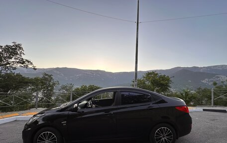Hyundai Solaris II рестайлинг, 2011 год, 920 000 рублей, 19 фотография