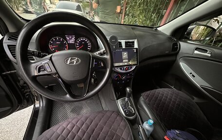 Hyundai Solaris II рестайлинг, 2011 год, 920 000 рублей, 23 фотография