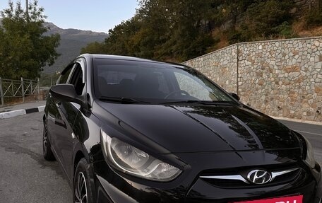Hyundai Solaris II рестайлинг, 2011 год, 920 000 рублей, 15 фотография