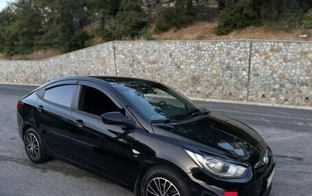 Hyundai Solaris II рестайлинг, 2011 год, 920 000 рублей, 16 фотография