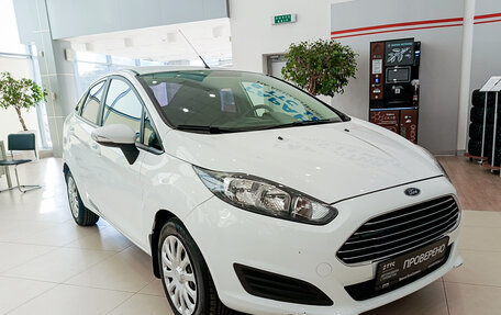 Ford Fiesta, 2015 год, 780 000 рублей, 3 фотография