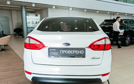 Ford Fiesta, 2015 год, 780 000 рублей, 6 фотография