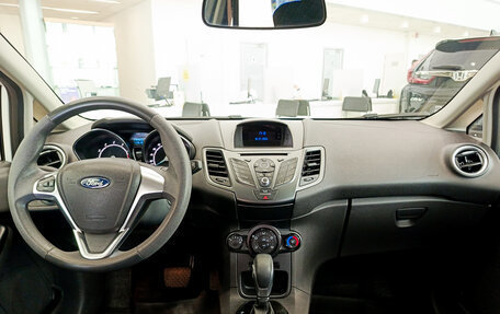 Ford Fiesta, 2015 год, 780 000 рублей, 14 фотография