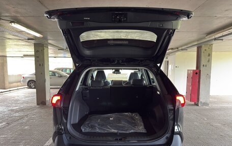 Toyota RAV4, 2025 год, 3 750 000 рублей, 15 фотография