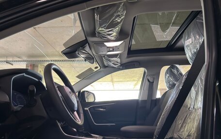 Toyota RAV4, 2025 год, 3 750 000 рублей, 13 фотография